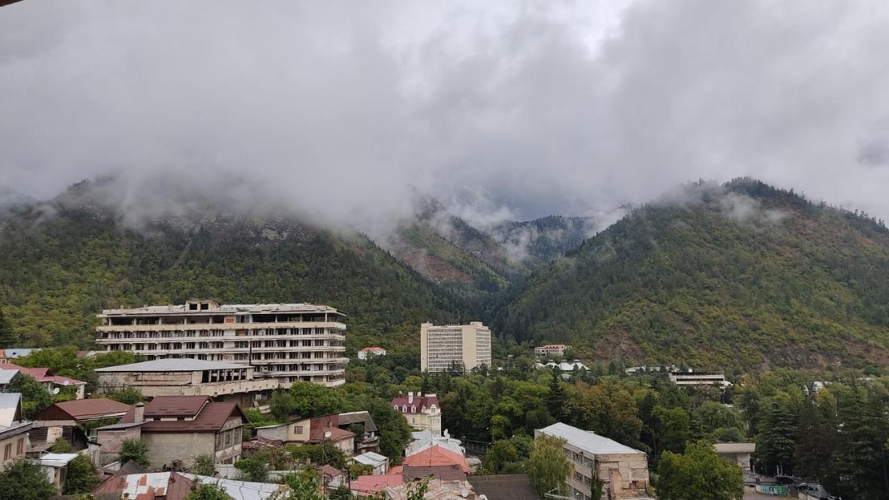מלון Borjomi Nest מראה חיצוני תמונה